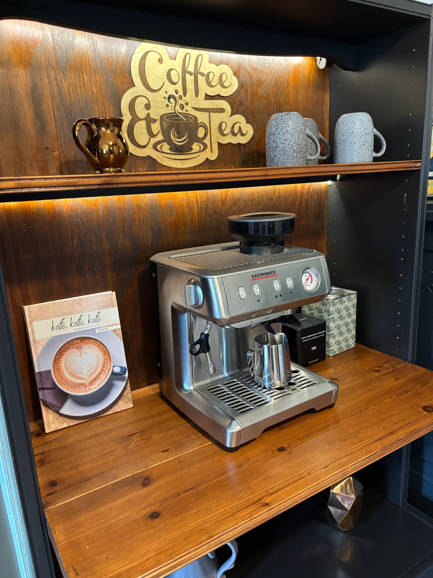 Kaffebar / kaffemøbel